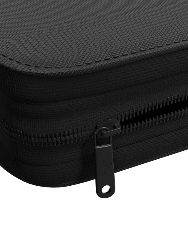 Collector's Series 4 Pocket Zip Binder - Black